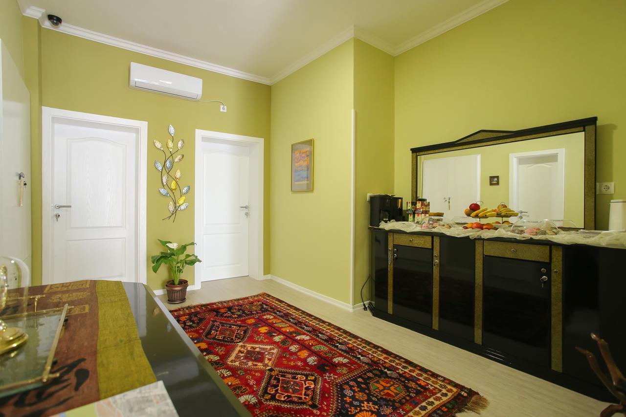 מוסטר Villa Prestige מראה חיצוני תמונה