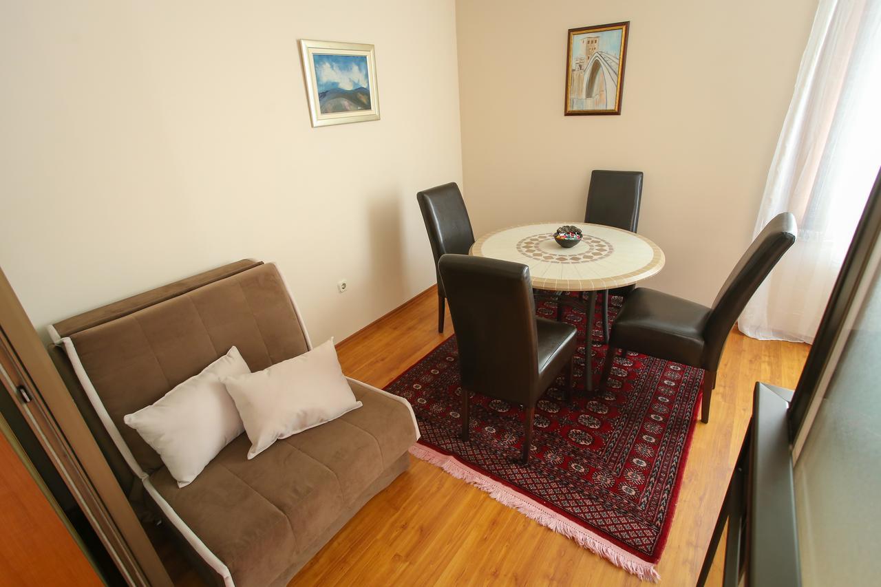 מוסטר Villa Prestige מראה חיצוני תמונה
